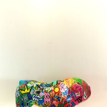 Sculpture titled "FAKE DOG © pop art" by Fakeart, Original Artwork, Spray paint