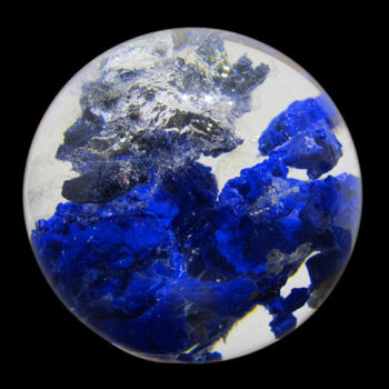 Scultura intitolato "Blue planet en cris…" da Fanfan Plasticienne, Opera d'arte originale, Resina