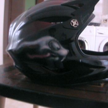 Картина под названием "capacete" - Fanny Vieira, Подлинное произведение искусства