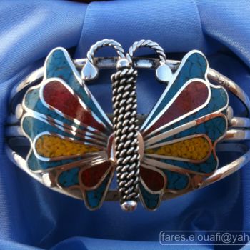 Ambacht getiteld "bracelet papillon" door Fares El Ouafi, Origineel Kunstwerk, Juwelen