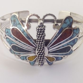 Handwerk mit dem Titel "Butterfly cuff brac…" von Fares El Ouafi, Original-Kunstwerk, Schmuck