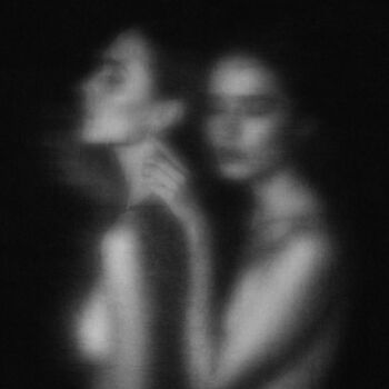 Photography titled "Les Échos de l’Ombr…" by Felipe Hueb, Original Artwork, Digital Photography