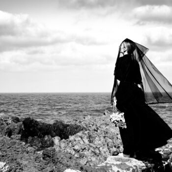 "The widow of the se…" başlıklı Fotoğraf Fernando David Amador De Paz tarafından, Orijinal sanat, Dijital Fotoğrafçılık