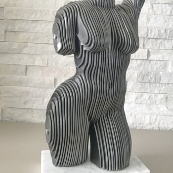 Sculpture titled "Eloide" by Filippo Pietro Castrovinci, Original Artwork, Metals