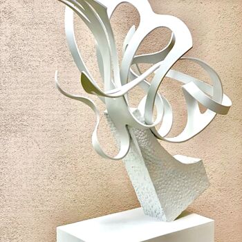 Sculpture titled "''Ruptura''" by Flandez, Original Artwork, Aluminium