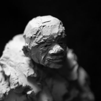 Sculpture titled "Clay face 29" by Fleur Elise Noble, Original Artwork, Terra cotta