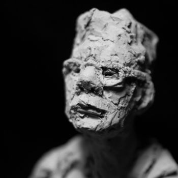 Sculpture titled "Clay Face 54" by Fleur Elise Noble, Original Artwork, Terra cotta