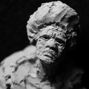 Sculptuur getiteld "Clay Face 60" door Fleur Elise Noble, Origineel Kunstwerk, Terra cotta