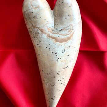 雕塑 标题为“COEUR 6/25” 由Florence   Duet, 原创艺术品, 石