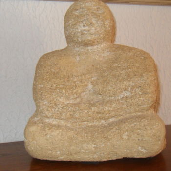 Skulptur mit dem Titel "Bouddha à deux visa…" von Forcadolmu, Original-Kunstwerk, Stein