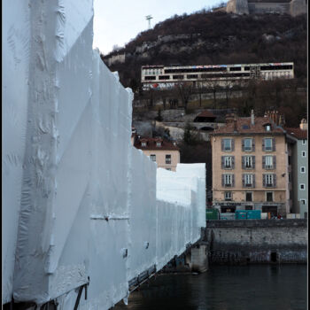 Fotografia intitolato "Le pont fantôme.jpg" da Florence Pouget-Landrieu, Opera d'arte originale