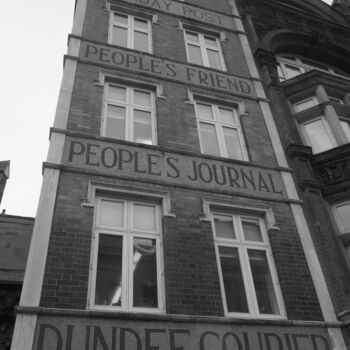 Photographie intitulée "Dundee.jpg" par Florence Pouget-Landrieu, Œuvre d'art originale