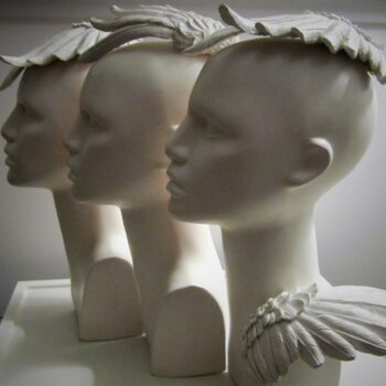 Sculpture titled "Les belles de mai" by Francis Da Cunha (frenchcraft), Original Artwork, Plaster