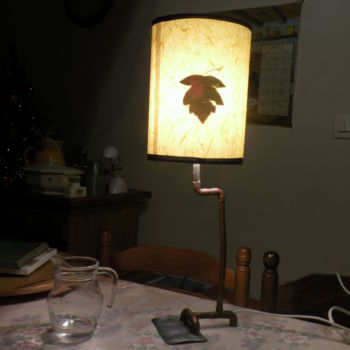 Escultura intitulada "Lampe Plombier" por Franck Pettiti, Obras de arte originais, Metais