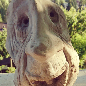 Sculptuur getiteld "gargouille" door François Chevalier, Origineel Kunstwerk, Steen