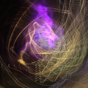 Photographie intitulée "La Flamme Violette" par François Tondeur, Œuvre d'art originale, Light Painting