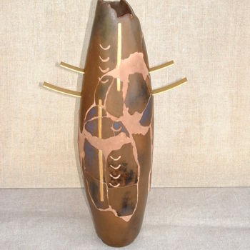 Sculptuur getiteld "vase poisson" door Francoise Favre, Origineel Kunstwerk, Keramiek