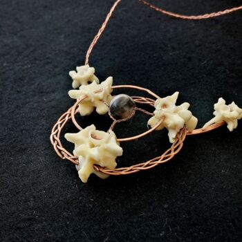 Design intitulée "Necklace 'centerpoi…" par Frank Muller, Œuvre d'art originale, Bijoux