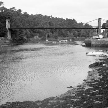 Fotografia zatytułowany „pont suspendu” autorstwa Frédéric Duchesnay, Oryginalna praca, Fotografia filmowa