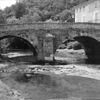 제목이 "Vieux pont 2"인 사진 Frédéric Duchesnay로, 원작, 아날로그 사진