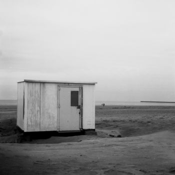 「La plage」というタイトルの写真撮影 Frédéric Duchesnayによって, オリジナルのアートワーク, アナログ写真