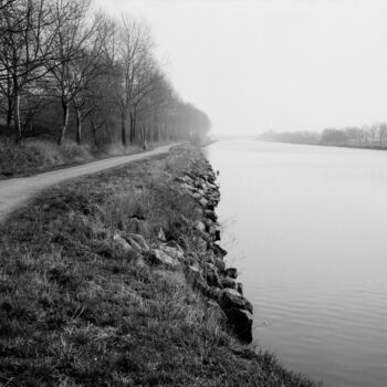 Fotografie getiteld "un canal" door Frédéric Duchesnay, Origineel Kunstwerk, Film fotografie