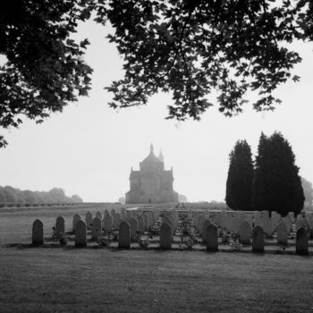 Photography titled "ND de Lorette" by Frédéric Duchesnay, Original Artwork, Analog photography