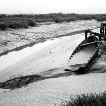 Photography titled "La barque" by Frédéric Duchesnay, Original Artwork