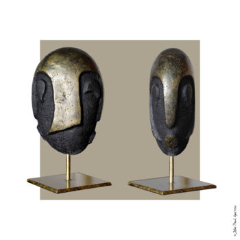 Sculpture titled "Double Face 1" by Frederique De Meester, Original Artwork, Resin