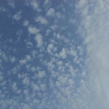 「Clouds」というタイトルの写真撮影 Kathleen Reillyによって, オリジナルのアートワーク