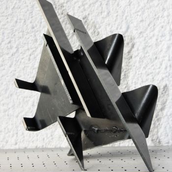 Skulptur mit dem Titel "Elan" von Fred#29, Original-Kunstwerk, Metalle