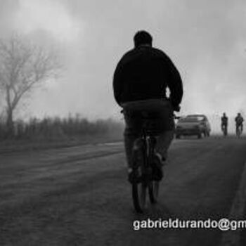 Photography titled "Volver a casa, Goin…" by Gabriel Durando, Original Artwork