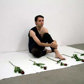 Instalación titulada "Consumed By The Rose" por Gabrijel Savic Ra, Obra de arte original