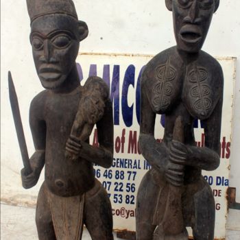 Artcraft titled "Couple guerrier bam…" by Adidja Manjia, Original Artwork