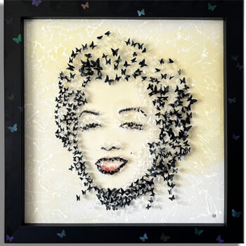 Sculpture titled "Marilyn butterfly –…" by Gardani, Original Artwork, Resin Mounted on Wood Stretcher frame