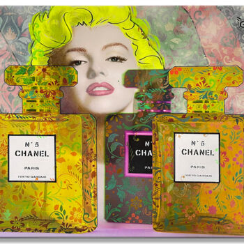 Painting titled "Chanel Tokyo Marilyn" by Gardani, Original Artwork, Oil Mounted on Wood Stretcher frame
