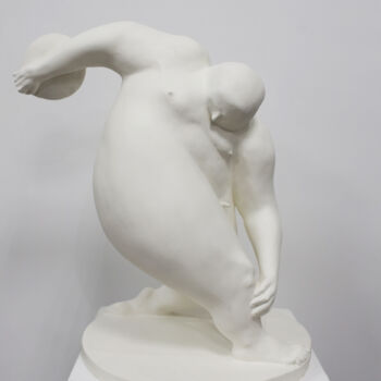 Sculpture intitulée "Discobolus" par Garik Kuba, Œuvre d'art originale, Pâte polymère