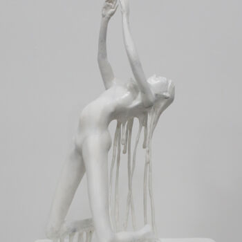Sculpture intitulée "Gravity" par Garik Kuba, Œuvre d'art originale, Pâte polymère