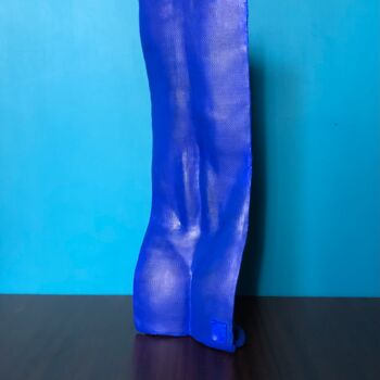 Sculptuur getiteld "Blue Back" door Gavin Tu, Origineel Kunstwerk, Acryl