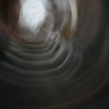 Photography titled "Licht im Tunnel" by Gejomi, Original Artwork, Non Manipulated Photography