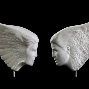 Escultura titulada "Wingface Carrara ma…" por George Dapsevicius, Obra de arte original, Piedra