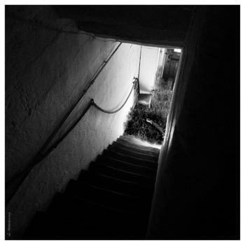 Photographie intitulée "L'escalier" par Gérard Bertrand, Œuvre d'art originale, Photographie manipulée