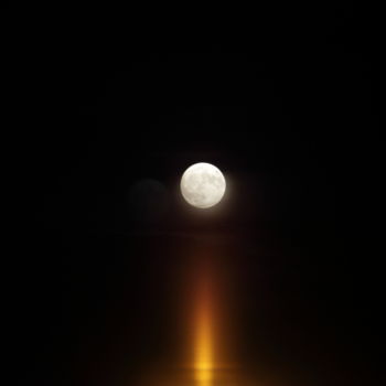 Fotografía titulada "lever de lune" por Gerard Jeanjean, Obra de arte original