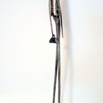 Sculpture titled "TOP MODELE N°5" by Gerard Lami, Original Artwork, Metals
