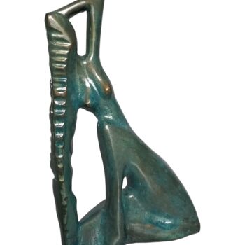 Sculpture titled "originelle" by Gérard Taillandier, Original Artwork, Bronze