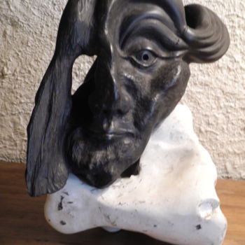 Sculpture titled "TETE EBENE" by Gérard Didier, Original Artwork, Wood