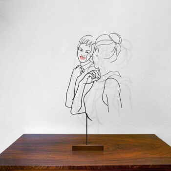 Sculpture titled "Donna si specchia" by Giancarlo Morandi, Original Artwork, Wire