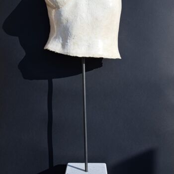 Sculpture titled "Scultura : busto" by Gianluigi Golfetto, Original Artwork, Plaster