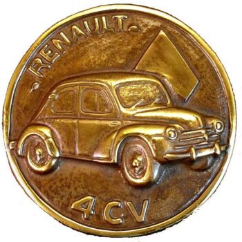 Skulptur mit dem Titel "RENAULT 4 CV" von Gilbert Liblin, Original-Kunstwerk, Bronze