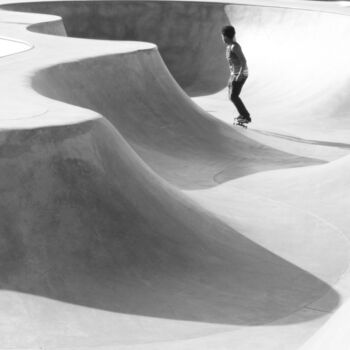 Photography titled "Skater at Moon" by Gilliard Bressan, Original Artwork, Digital Photography